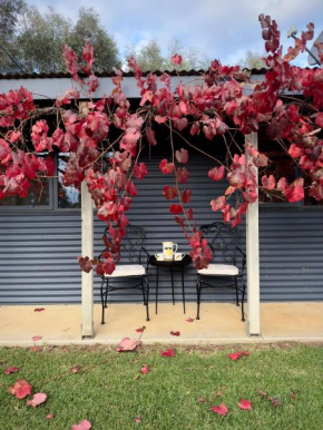 Peaceful getaway in stunning bush setting, Albury